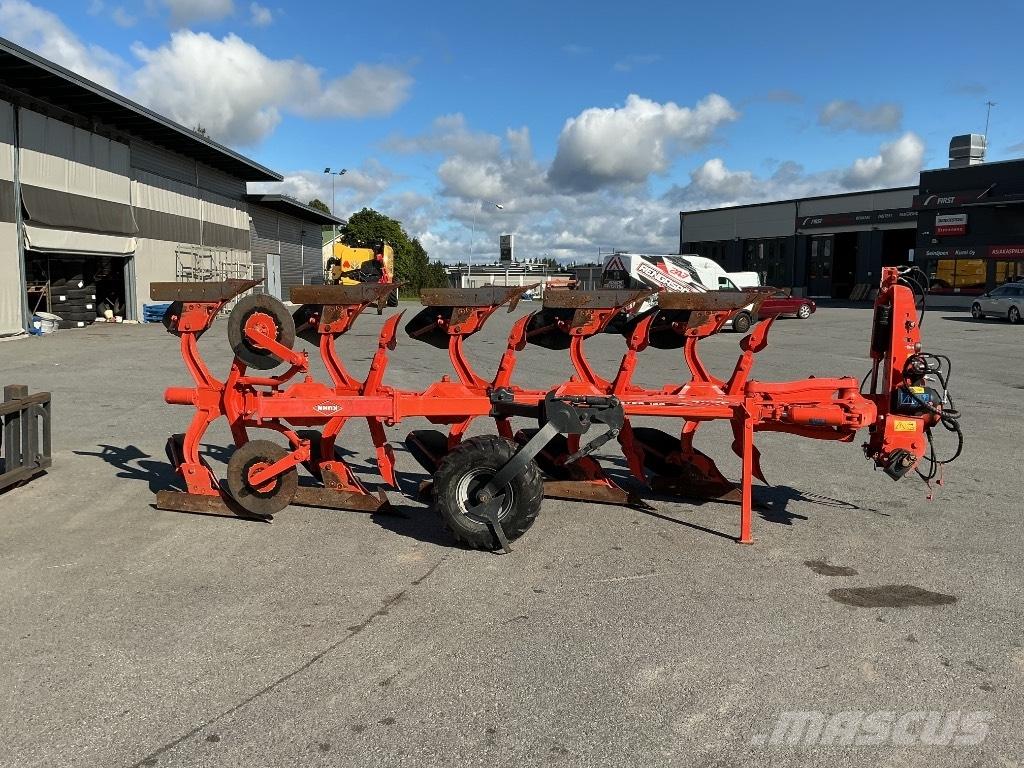 Kuhn Vari-Master 123 Döner pulluklar