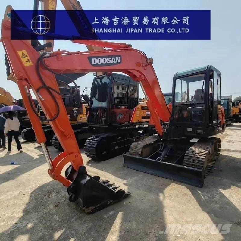 Doosan DH 55 Paletli ekskavatörler