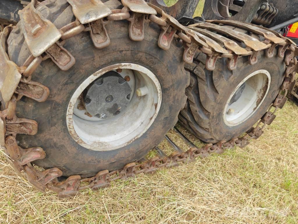 Komatsu 855 Tomruk yükleyici traktörler