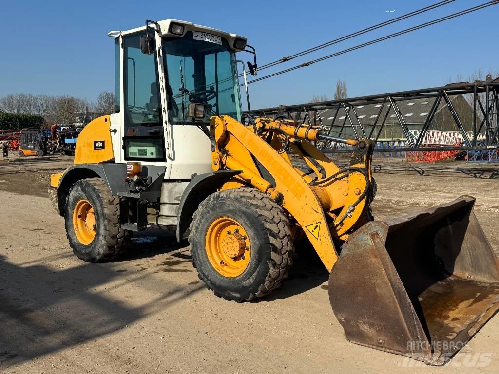 Liebherr L 509 Tekerlekli yükleyiciler