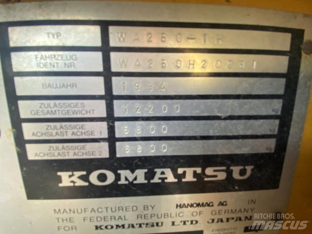 Komatsu WA 250 PT-1H Ön yükleyici ve kazicilar