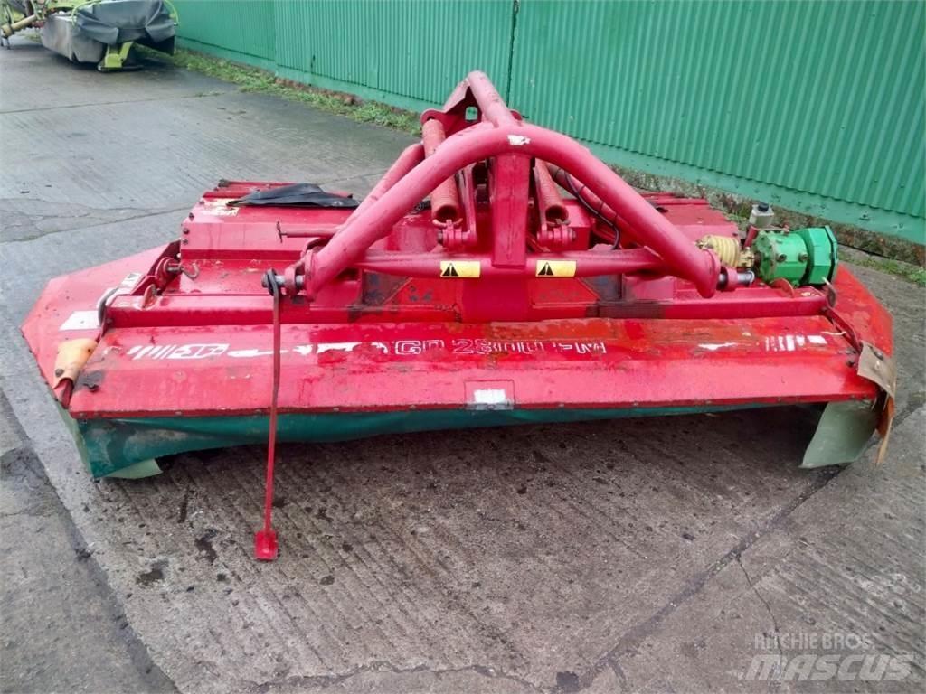 JF 2800 Diskli çayir biçme makinasi