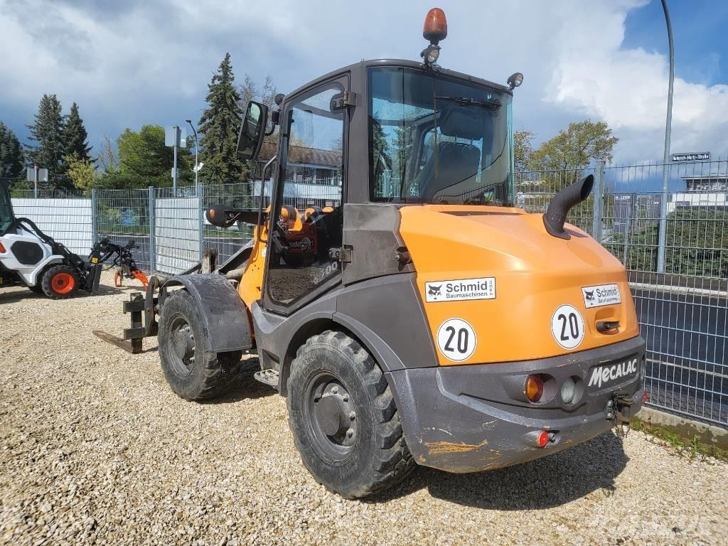 Mecalac AX 700 Tekerlekli yükleyiciler