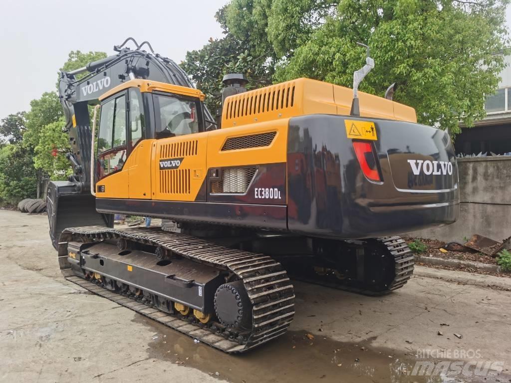 Volvo EC 380 D L Paletli ekskavatörler