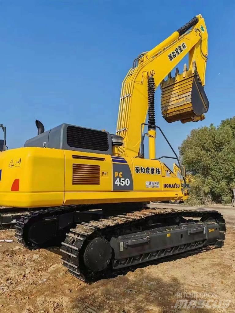 Komatsu 450-8 Paletli ekskavatörler