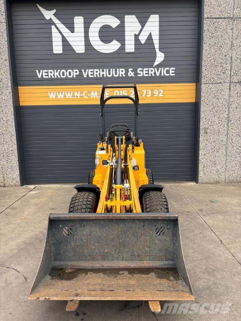 Knikmops KM 130 Tekerlekli yükleyiciler