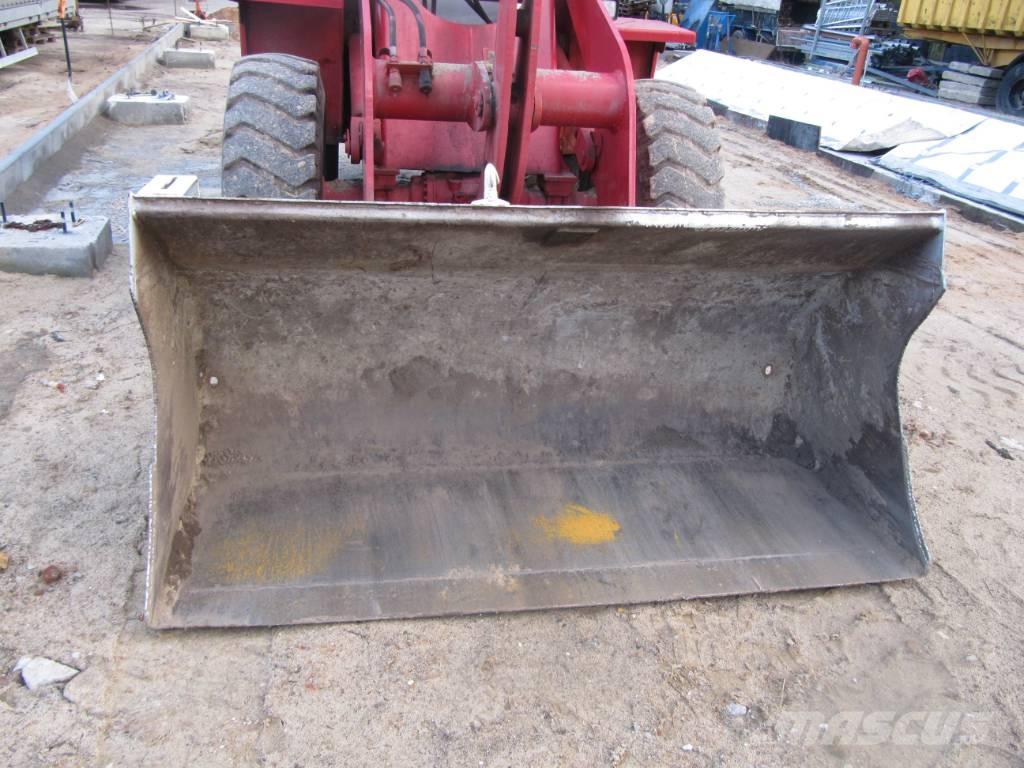 O&K L 12 Tekerlekli yükleyiciler