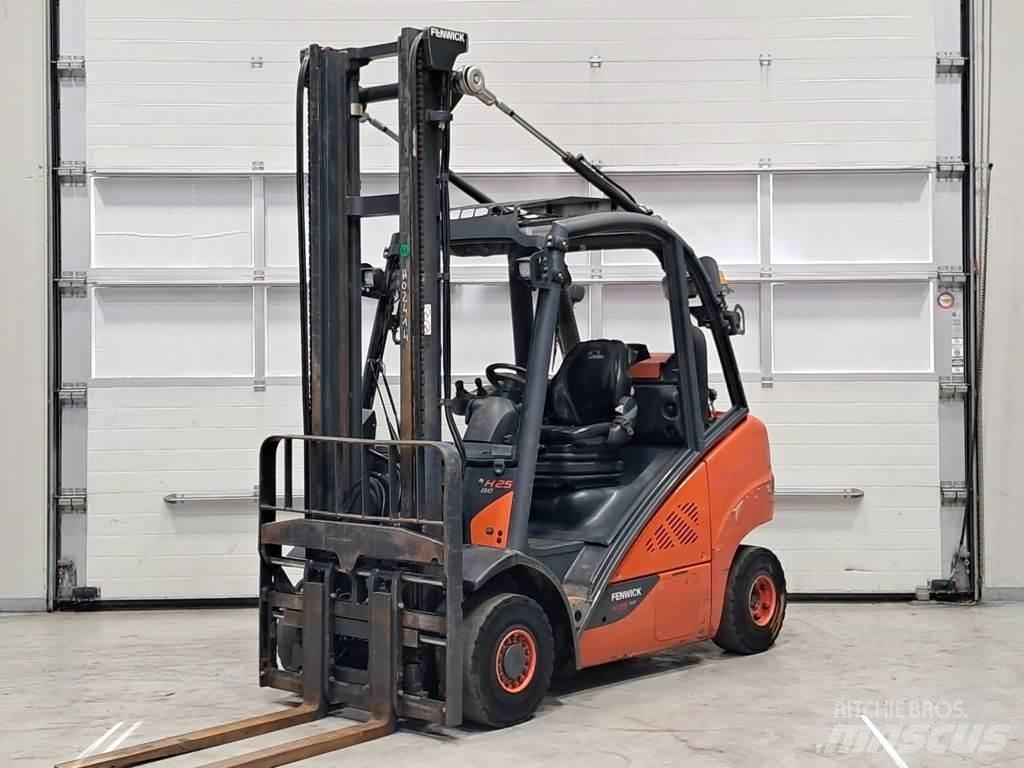 Linde H25T-02 LPG'li forkliftler