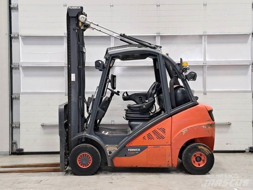 Linde H25T-02 LPG'li forkliftler
