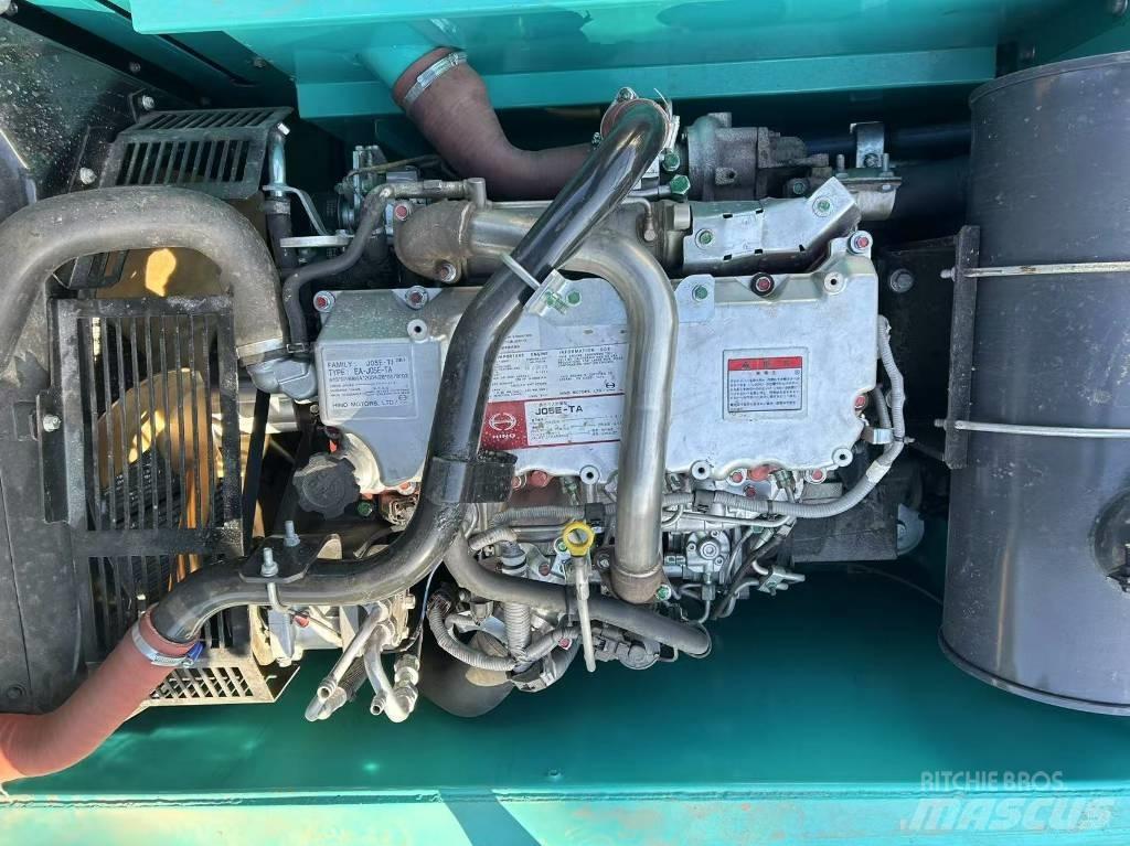 Kobelco SK 200-8 Paletli ekskavatörler