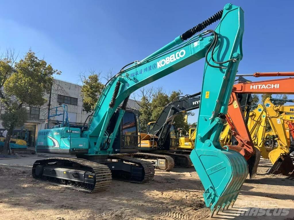 Kobelco SK 200-8 Paletli ekskavatörler
