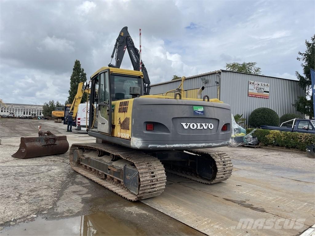 Volvo EC 160 LC Paletli ekskavatörler