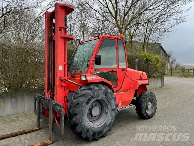 Manitou M 26.4 Arazi tipi forklift