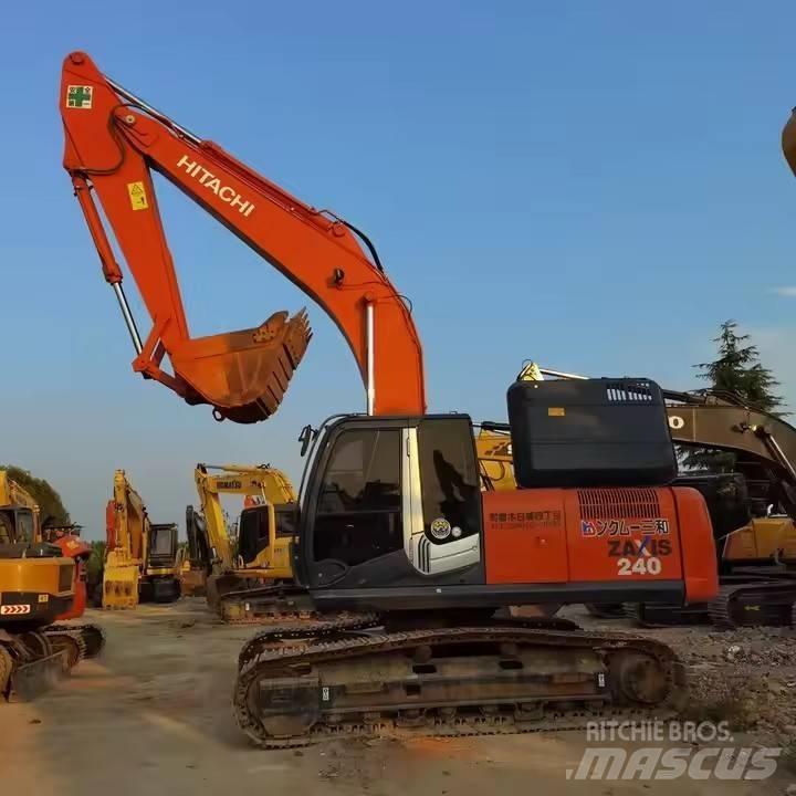 Hitachi ZX240 Paletli ekskavatörler