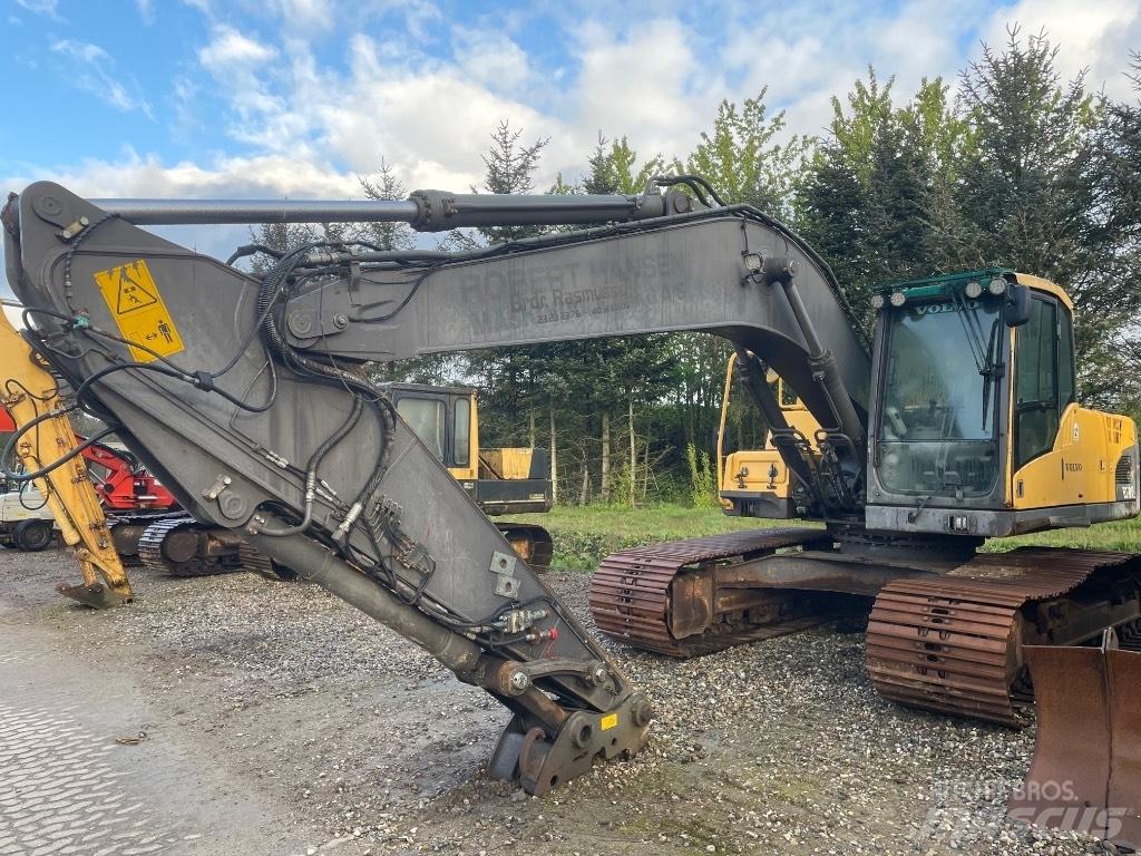 Volvo EC210C Paletli ekskavatörler