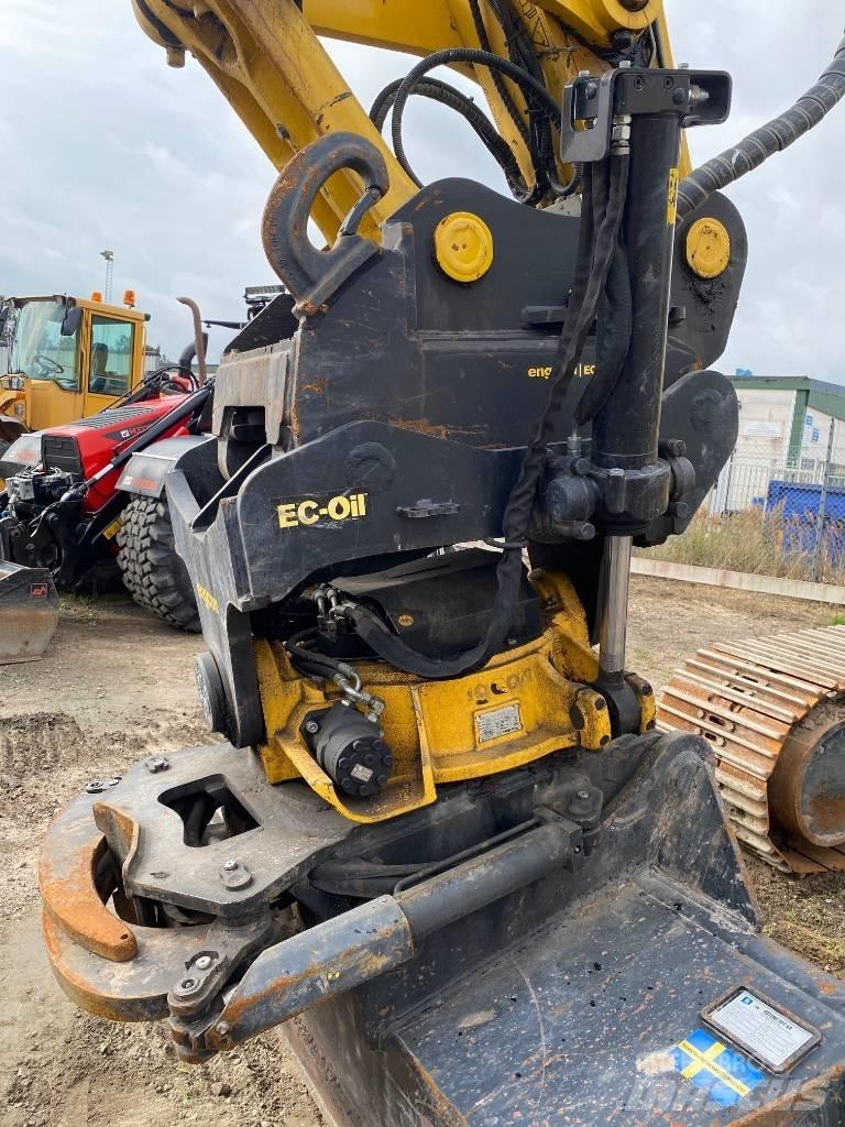 Komatsu PC 290 LC-11 Paletli ekskavatörler