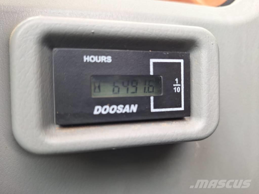 Doosan DX140LCR-5 Paletli ekskavatörler