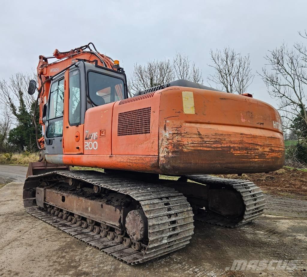 Hitachi ZX 200 LC Paletli ekskavatörler