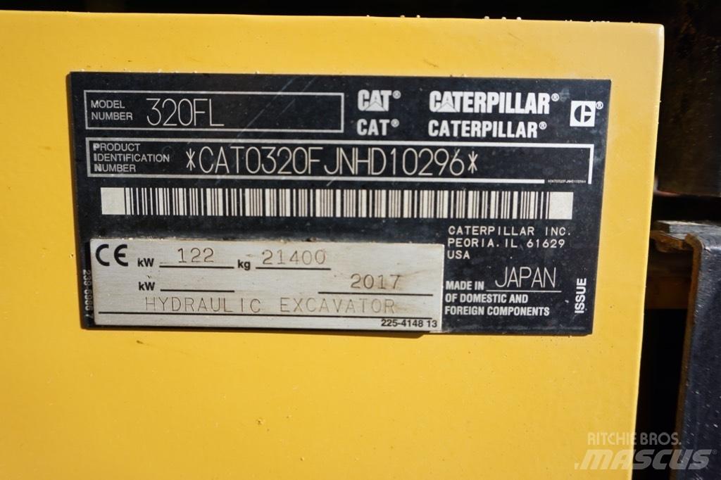 CAT 320 FL Paletli ekskavatörler
