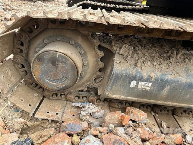 Kobelco SK70SR Paletli ekskavatörler