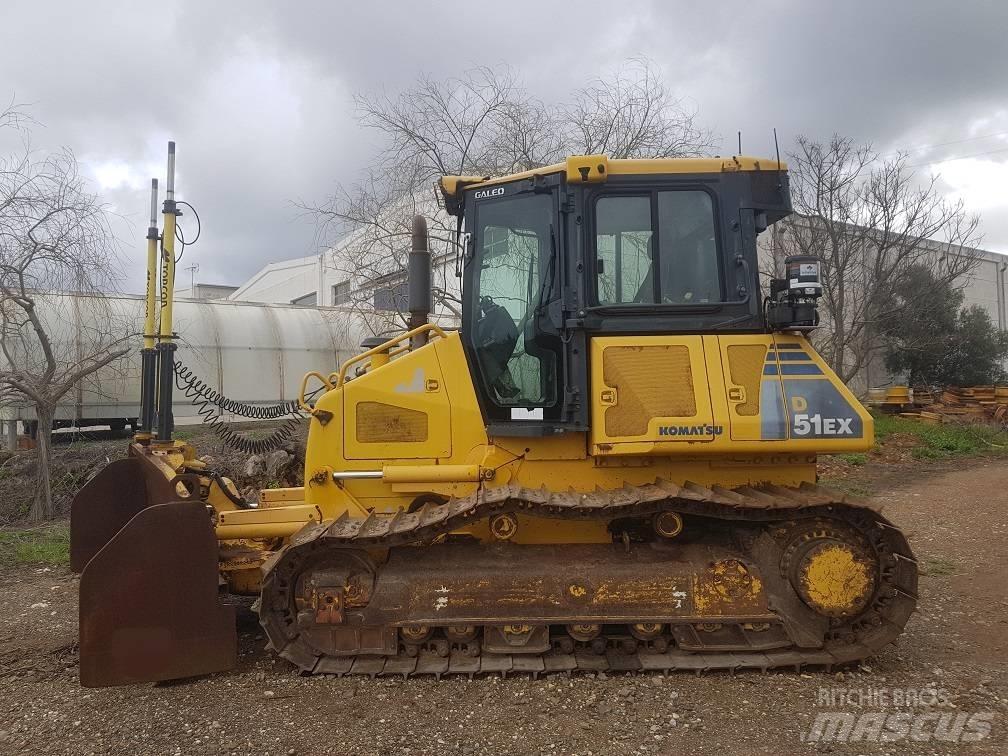 Komatsu D 51 EX-22 Paletli dozerler