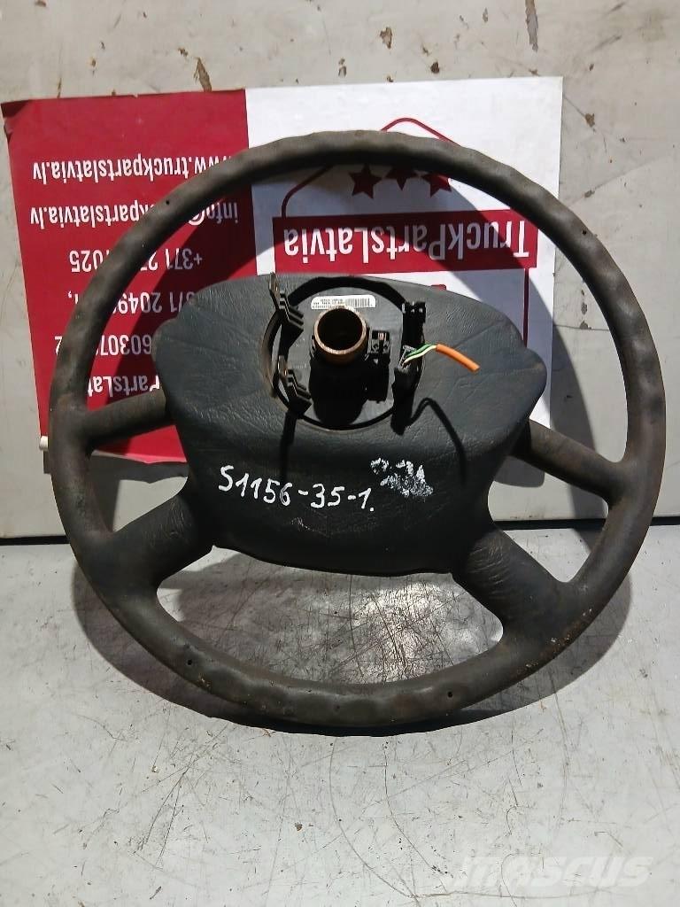 Scania 144    1327026 Kabinler