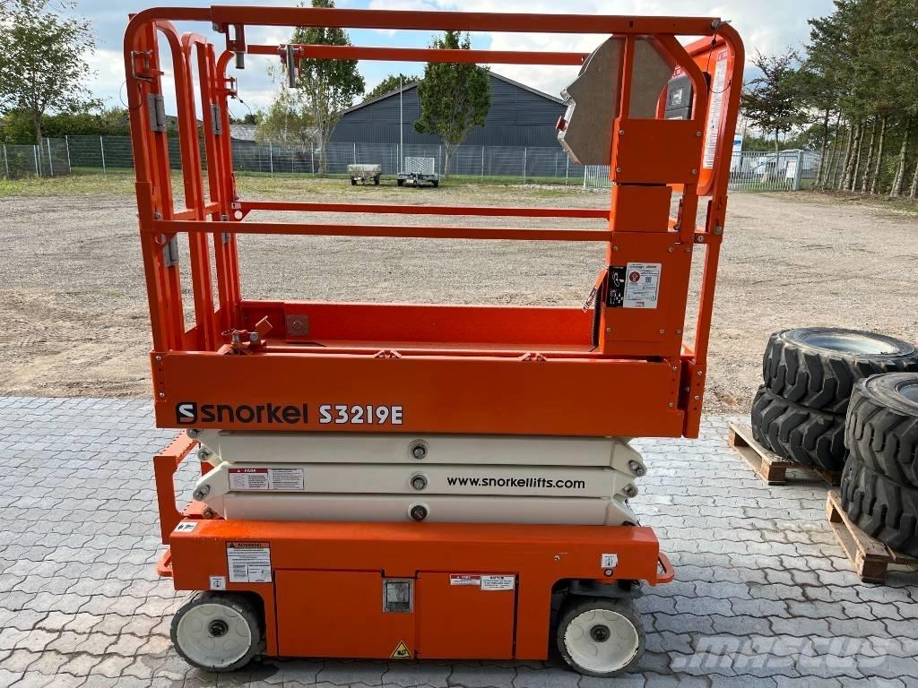 Snorkel S 3219 E Makasli platformlar