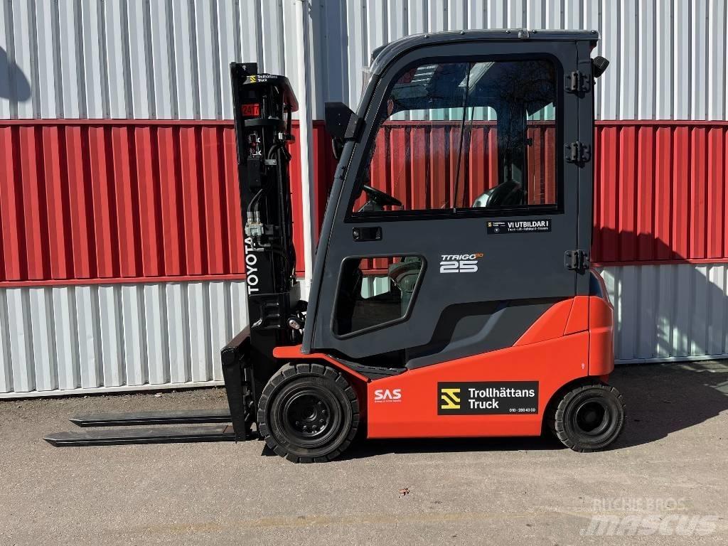 Toyota 8 FBMKT 25 Elektrikli forkliftler