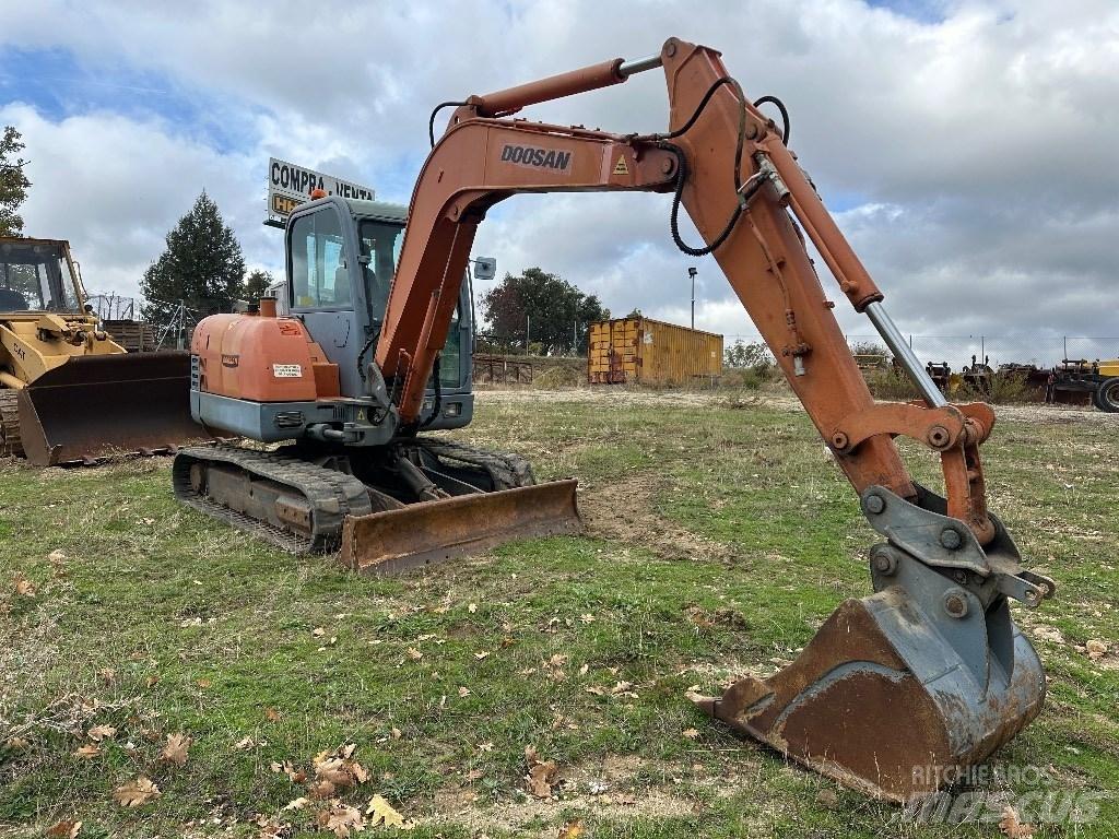 Doosan Solar 55 Mini ekskavatörler, 7 tona dek