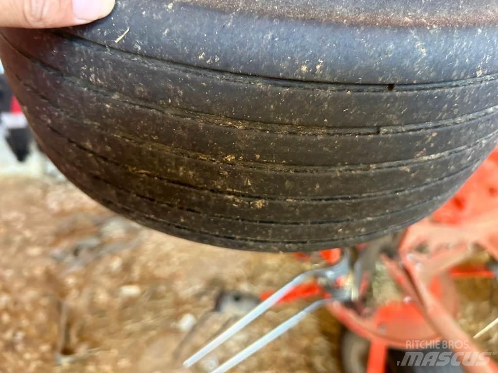 Kuhn GF10812 Kombine tirmiklar