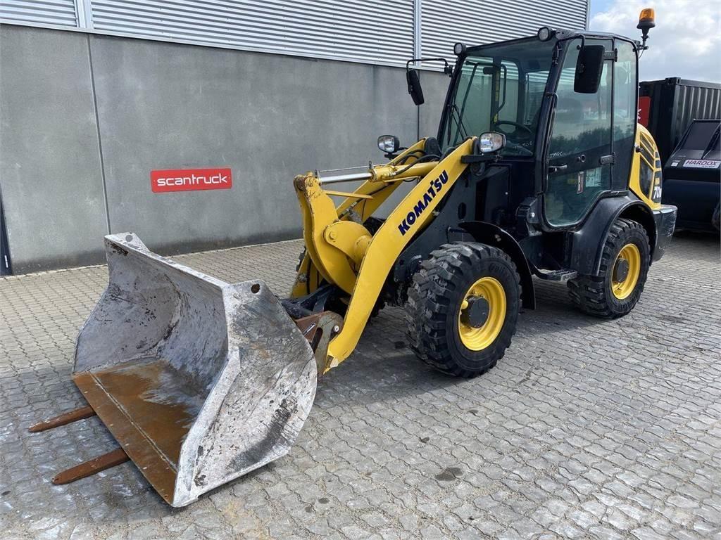 Komatsu WA70M-8EO Çok amaçlı yükleyiciler
