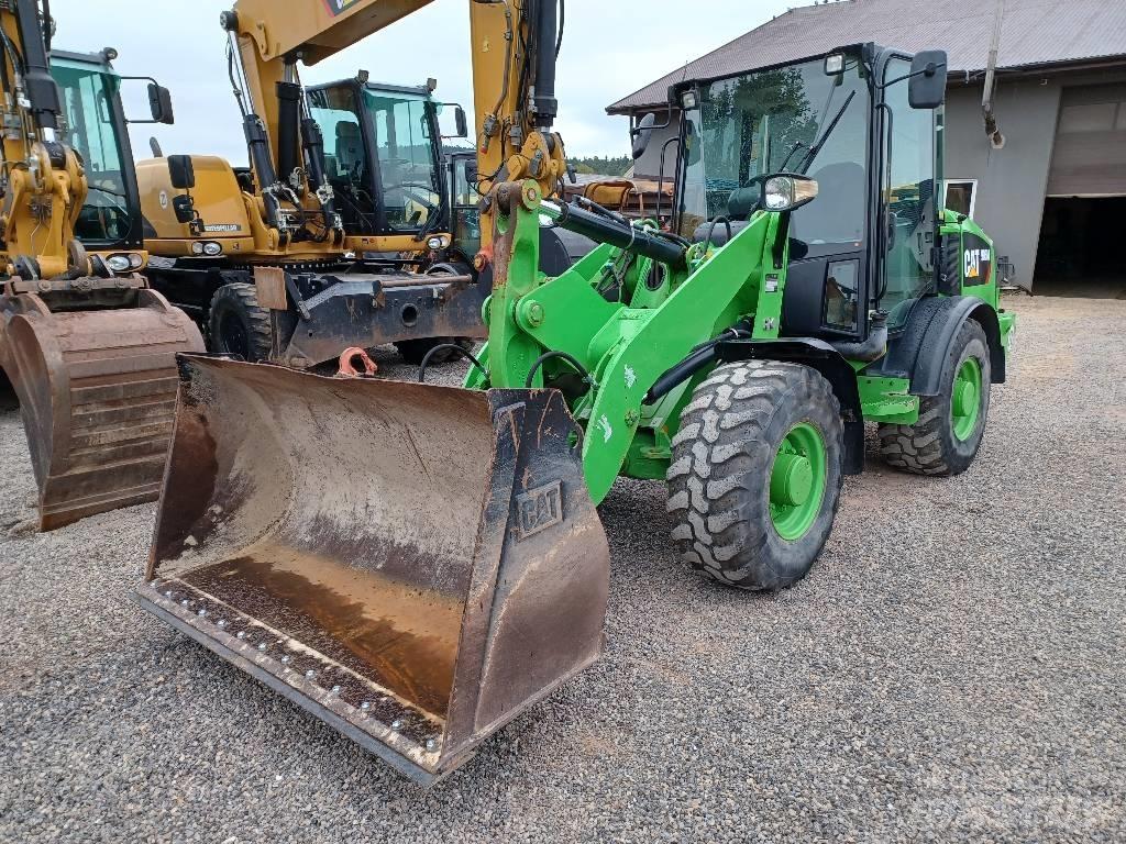CAT 906M Tekerlekli yükleyiciler