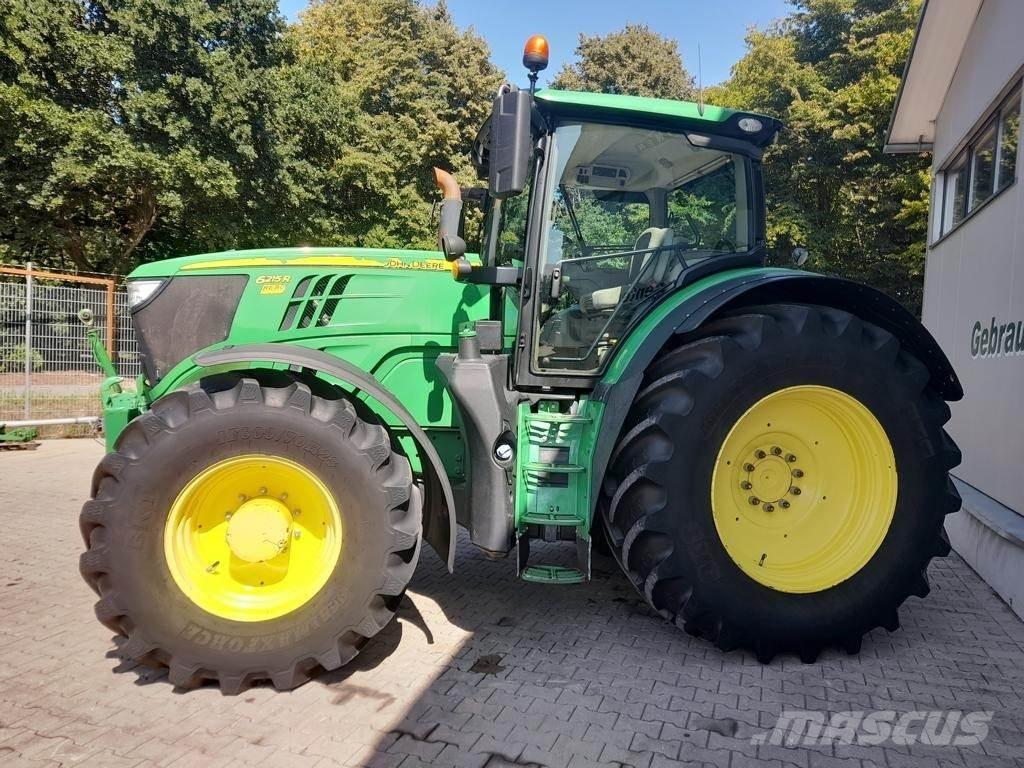 John Deere 6215R Traktörler