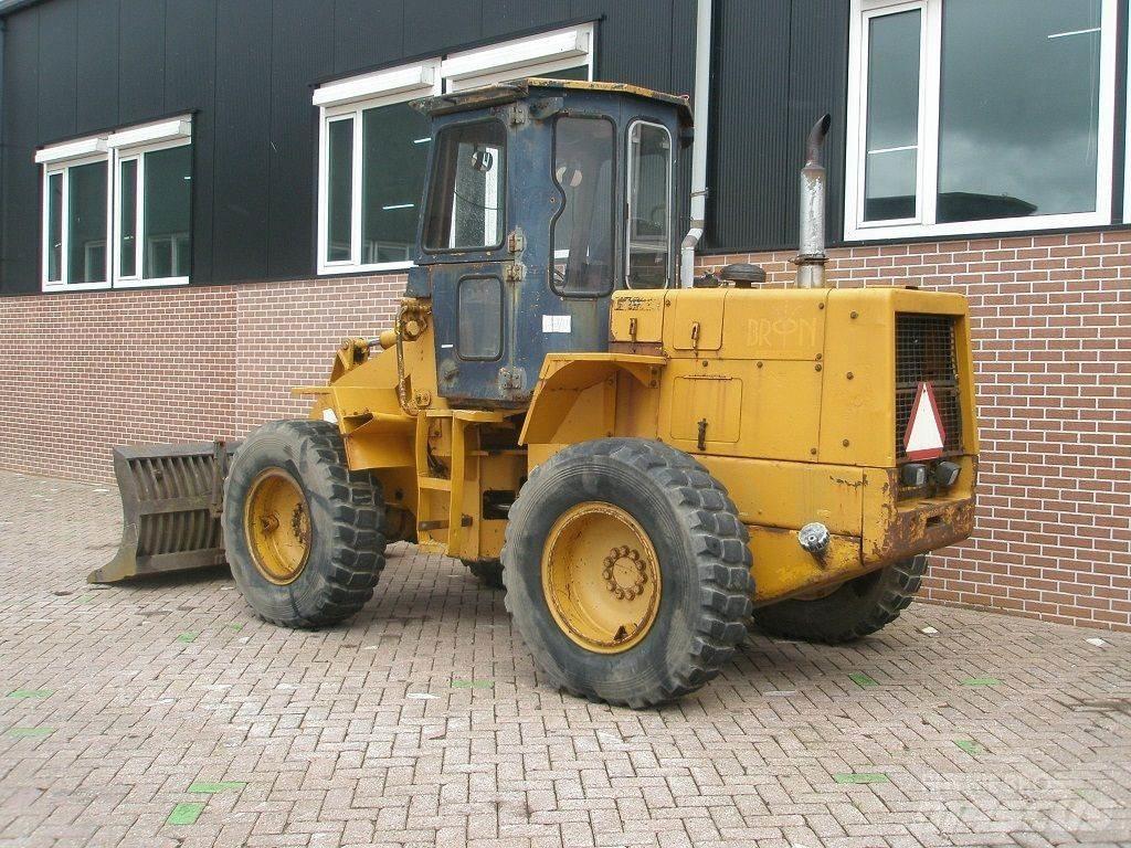 Komatsu W40-2 Tekerlekli yükleyiciler