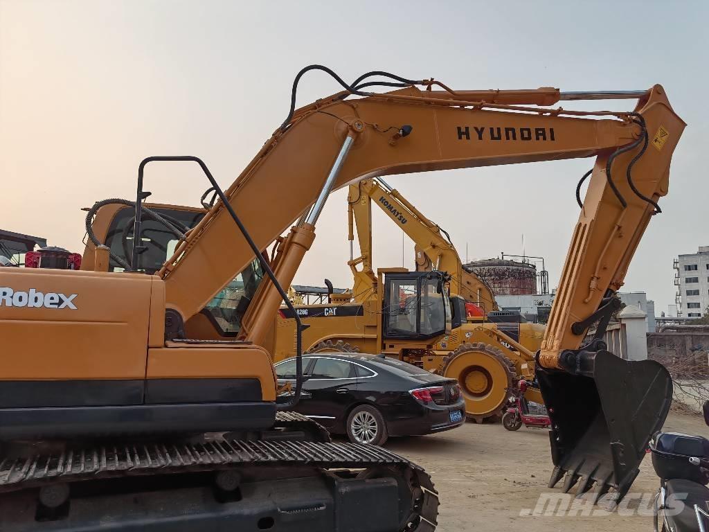 Hyundai 220LC-9s Paletli ekskavatörler