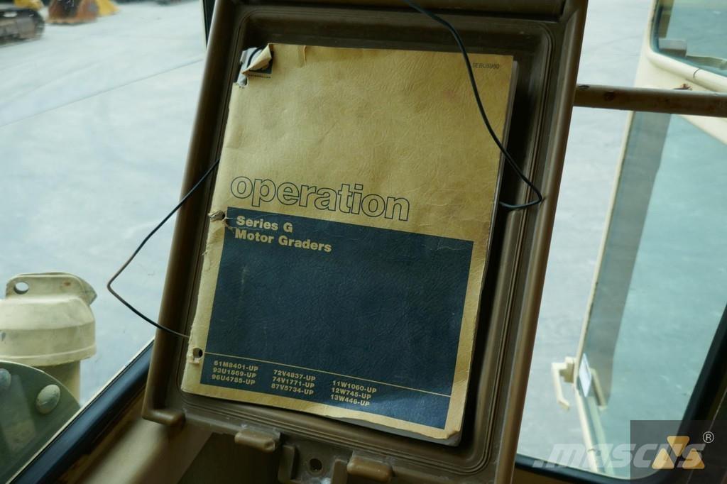 CAT 130G Ex-army Greyderler