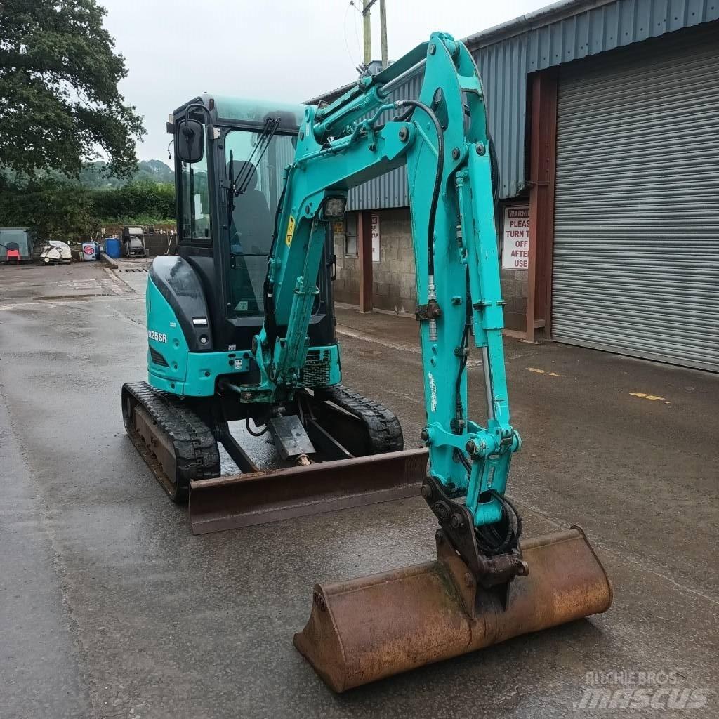 Kobelco SK25SR-6 Mini ekskavatörler, 7 tona dek
