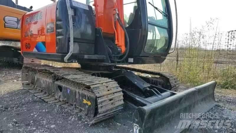 Hitachi ZX 60 Paletli ekskavatörler