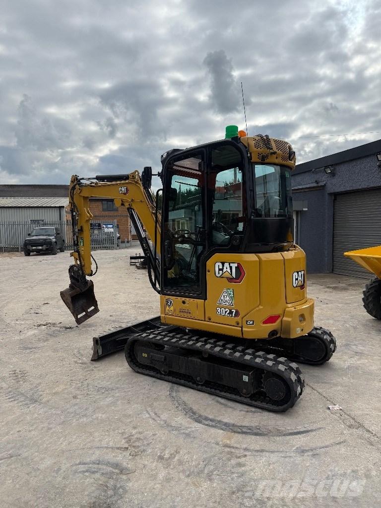 CAT 302.7 CR Mini ekskavatörler, 7 tona dek