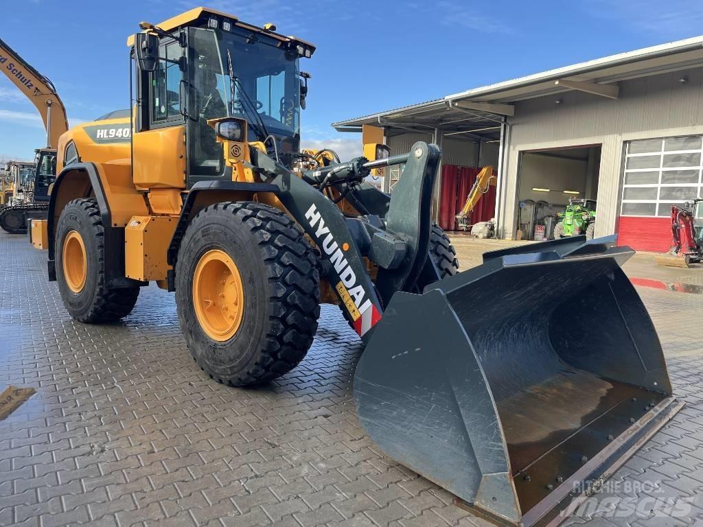Hyundai HL940A Tekerlekli yükleyiciler