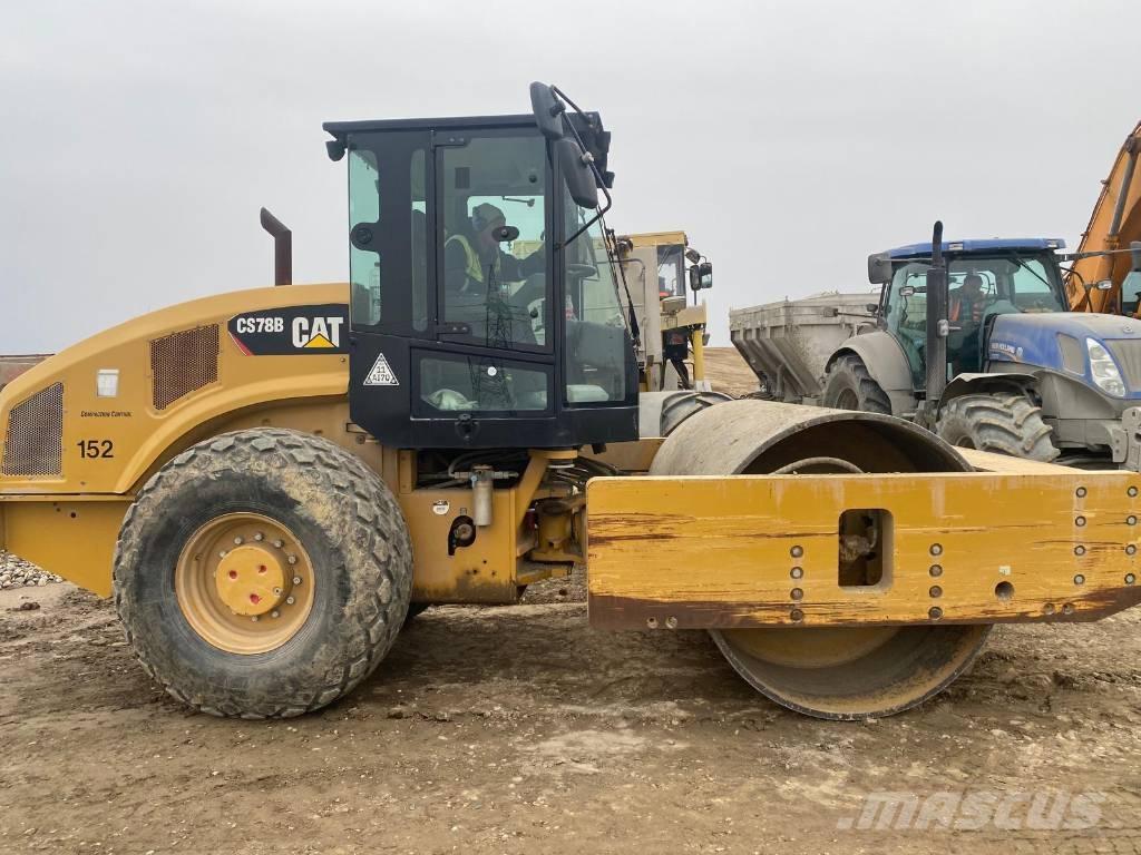 CAT CS 78 B Tek tamburlu silindirler