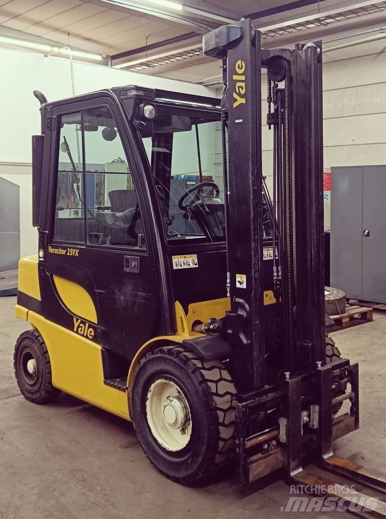Yale GDP25VX Dizel forkliftler