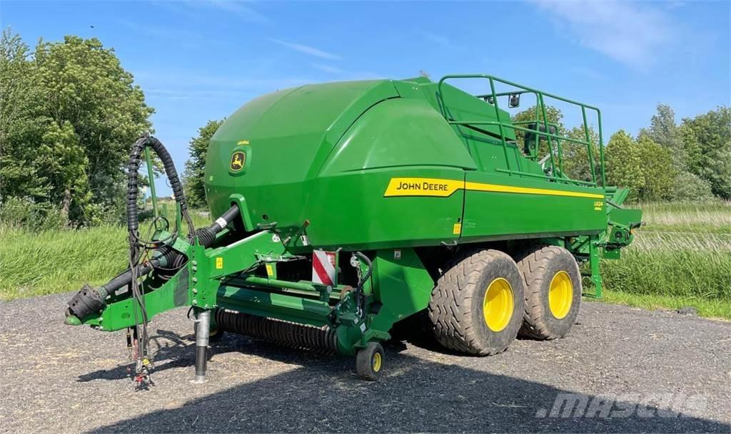 John Deere L624 Küp balya makinalari