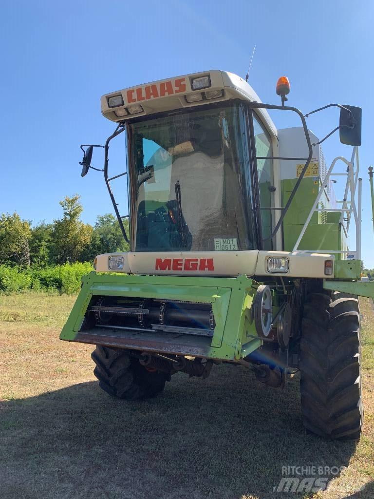 Claas mega II 208 Biçerdöverler