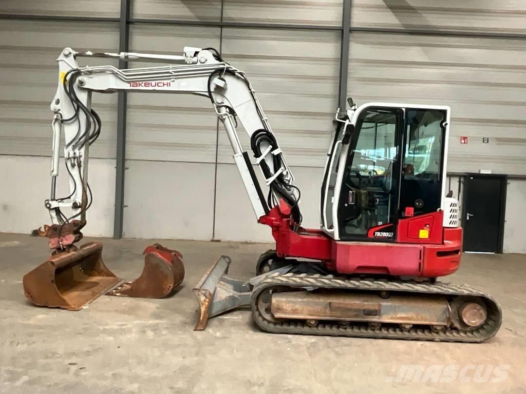 Takeuchi TB 280 FR Midi ekskavatörler 7 - 12 t