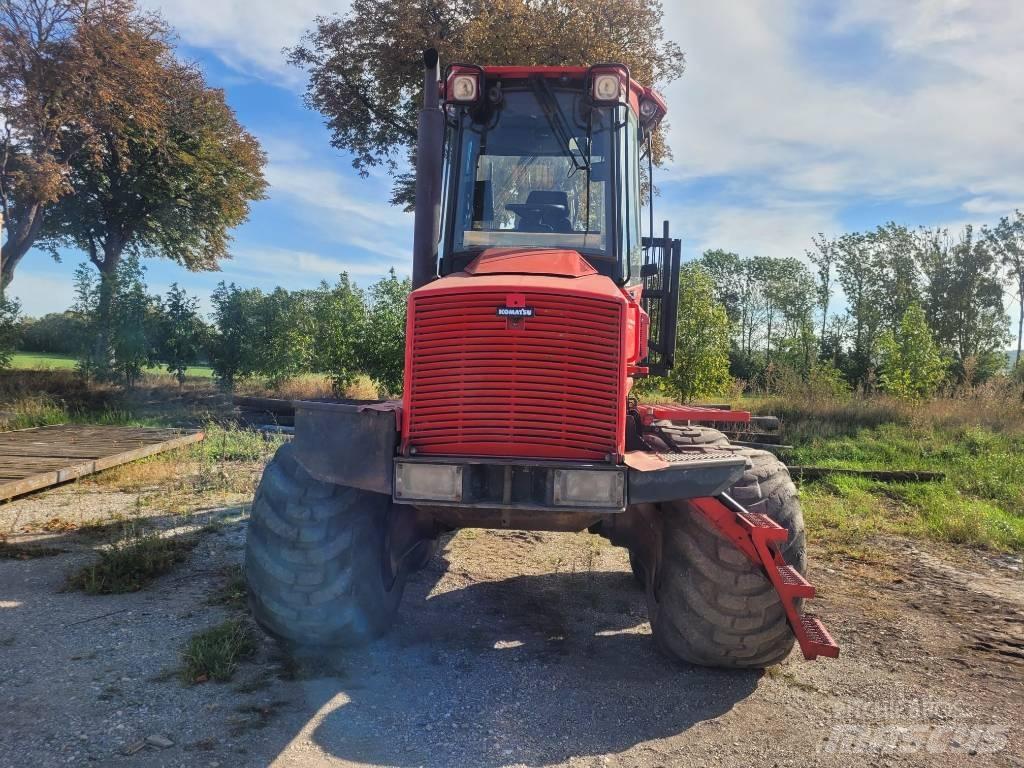Komatsu 840 TX Tomruk yükleyici traktörler