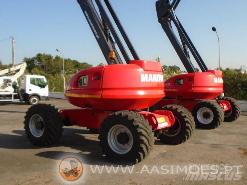 Manitou 200 ATJ Körüklü personel platformları