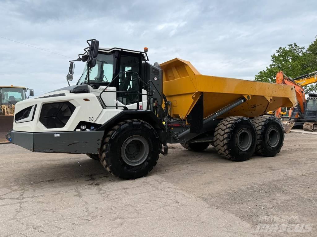 Liebherr TA 230 Belden kirma kaya kamyonu
