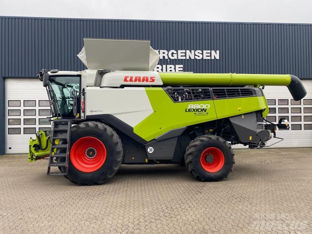 CLAAS LEXION 8800 Biçerdöverler
