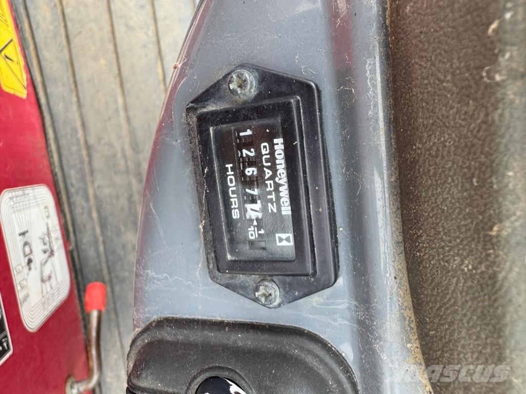 Yanmar SV08 (1D879) Mini ekskavatörler, 7 tona dek